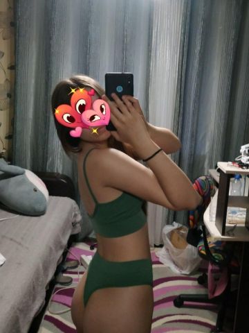 Полина Привлекательная Блондинка